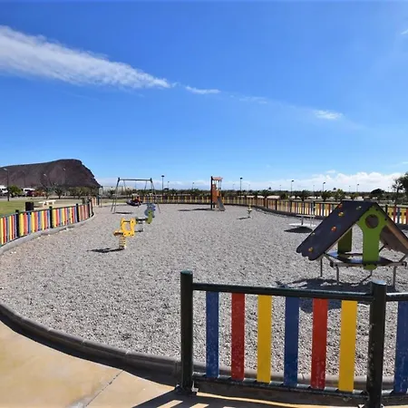 Luxury Family With Heated Swimming Pools * Granadilla De Abona