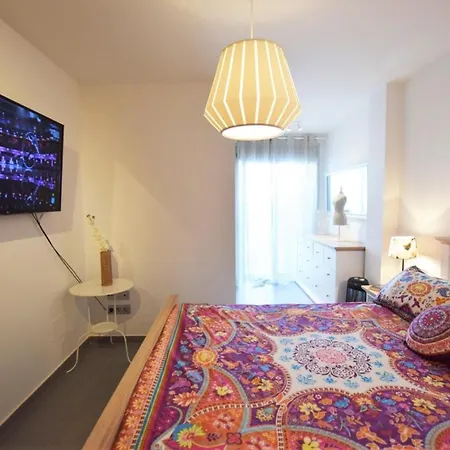 Luxury Family With Heated Swimming Pools Apartment